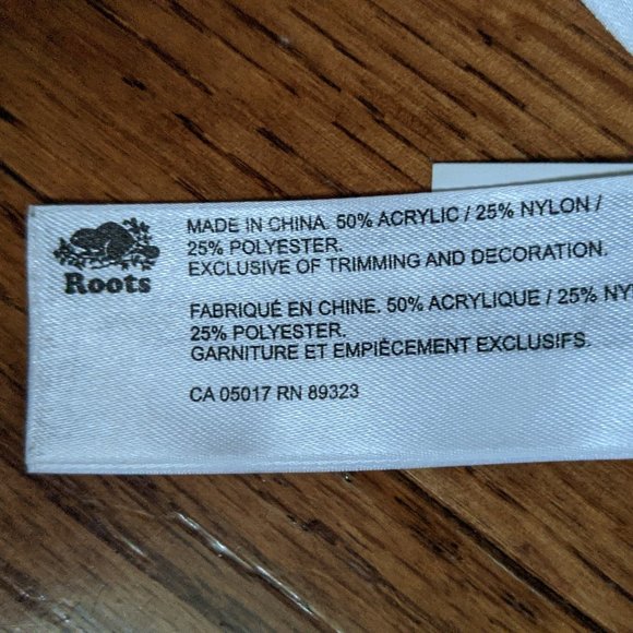 Roots V Neck - Picture 3 of 4